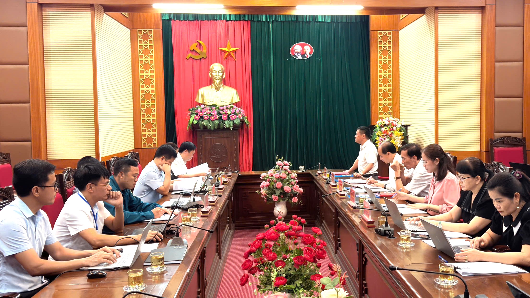 anh tin bai
